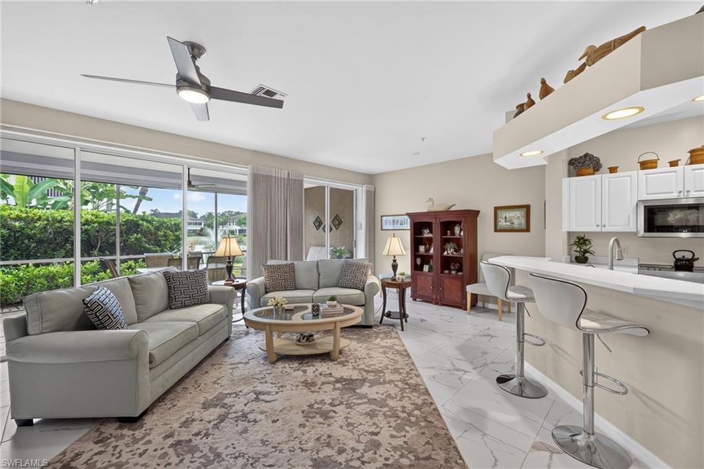 5040 Yacht Harbor Cir 102 Property Photo 4
