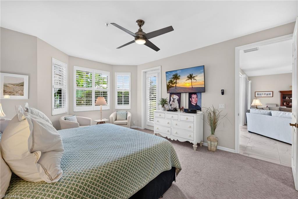 5040 Yacht Harbor Cir 102 Property Photo 18