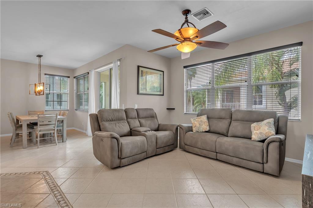 9601 Village View Blvd 201 Property Photo 2