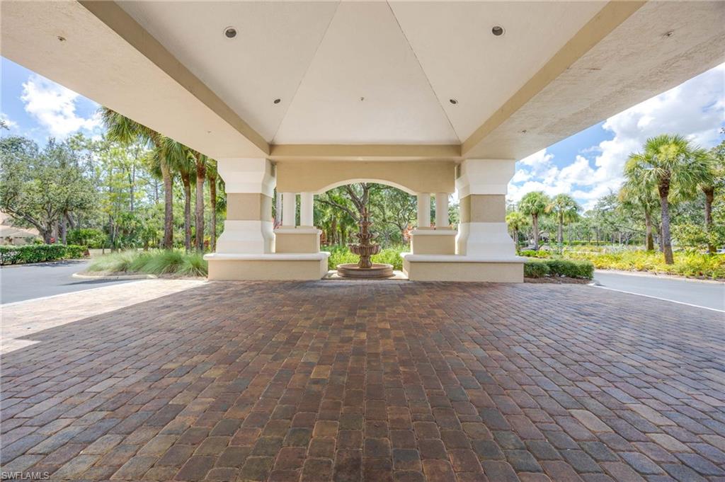 8239 Parkstone Pl 304 Property Photo 33