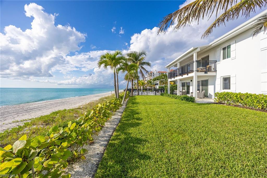 1065 Gulf Shore Blvd N 101 Property Photo 2