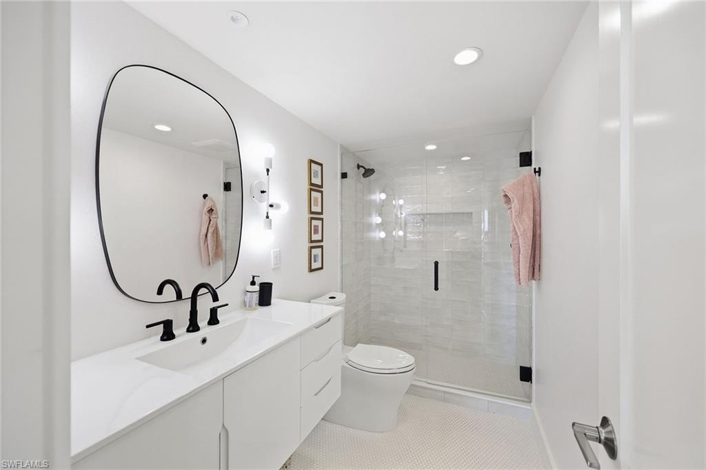 1065 Gulf Shore Blvd N 101 Property Photo 12