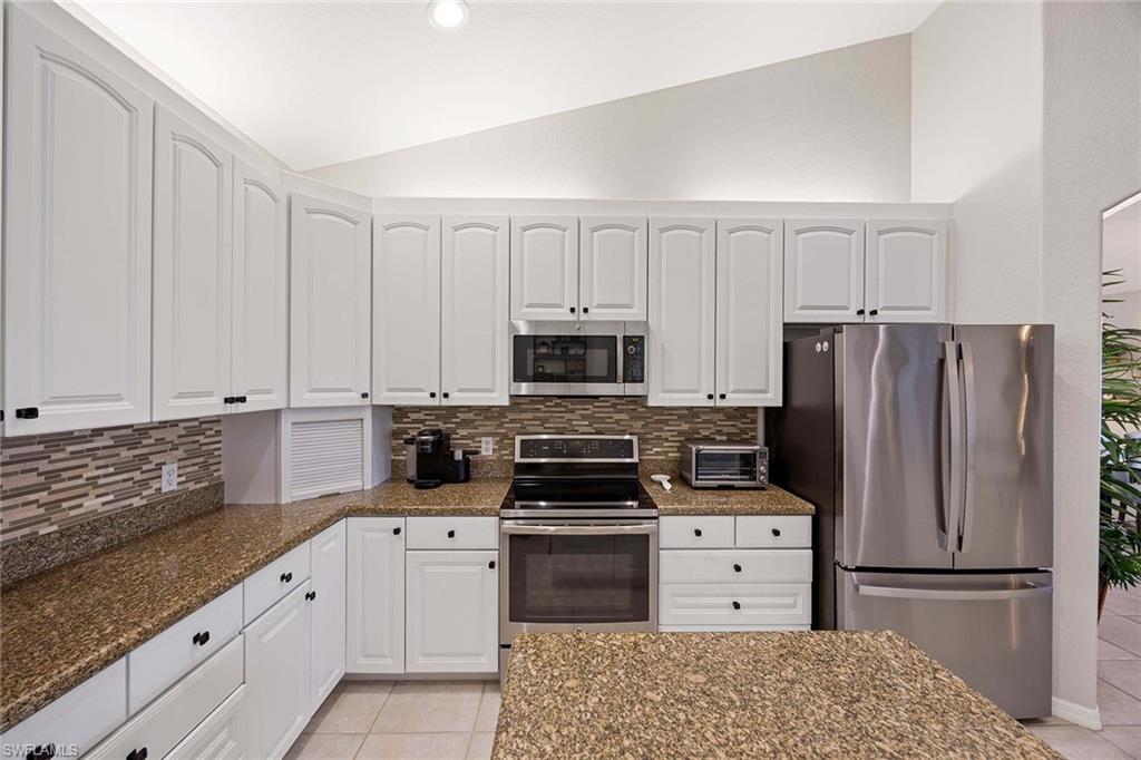 8482 Bent Creek Way Property Photo 17