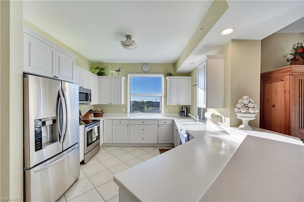 400 Flagship Dr 403 Property Photo 3