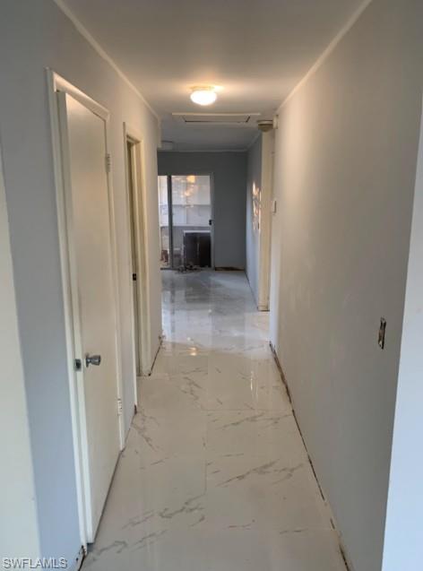 1027 San Remo Ave Property Photo 4