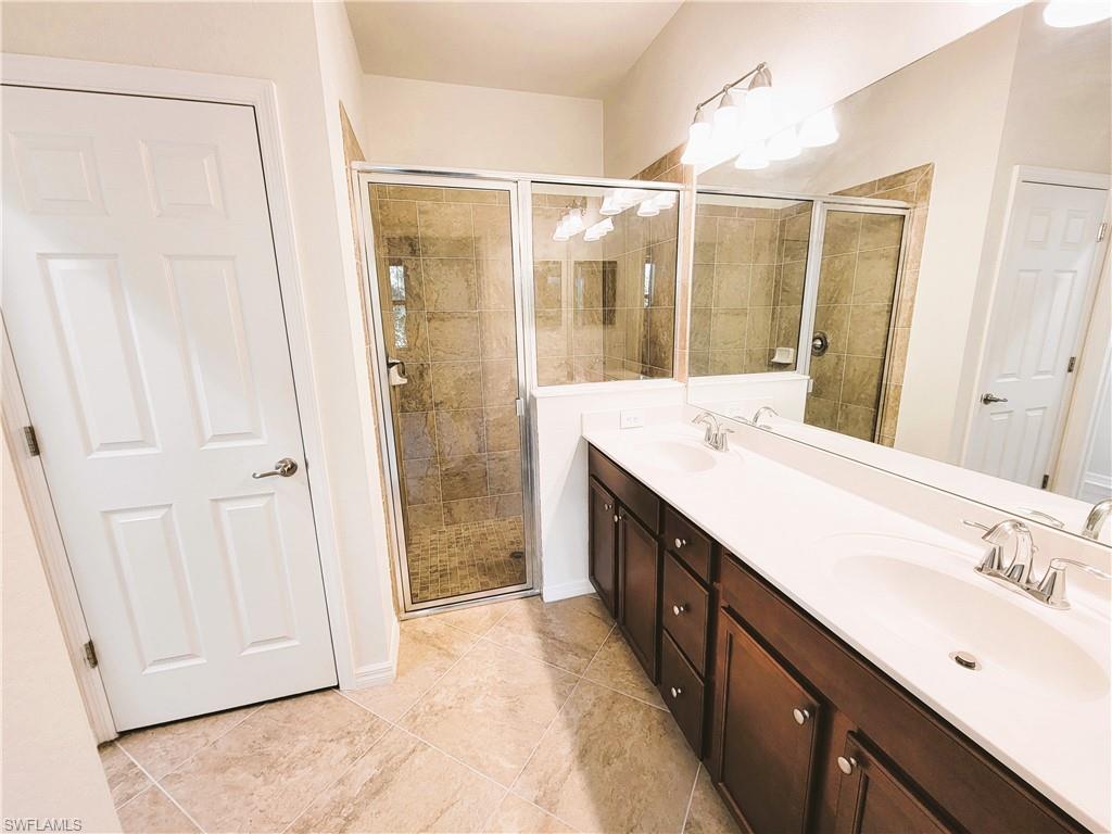 9137 Glenforest Dr Property Photo 13