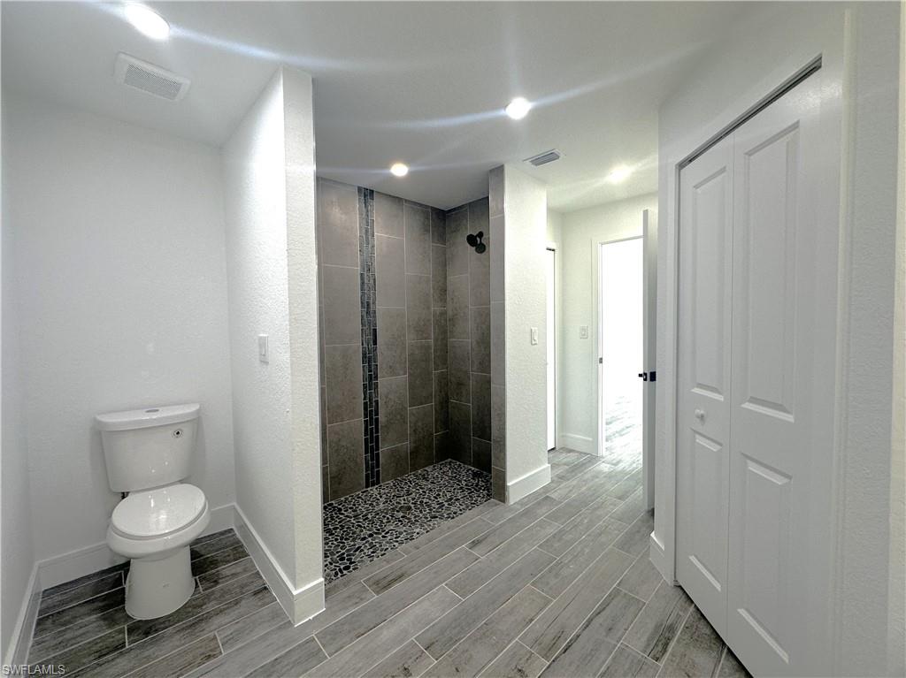 2317 39th St Property Photo 12