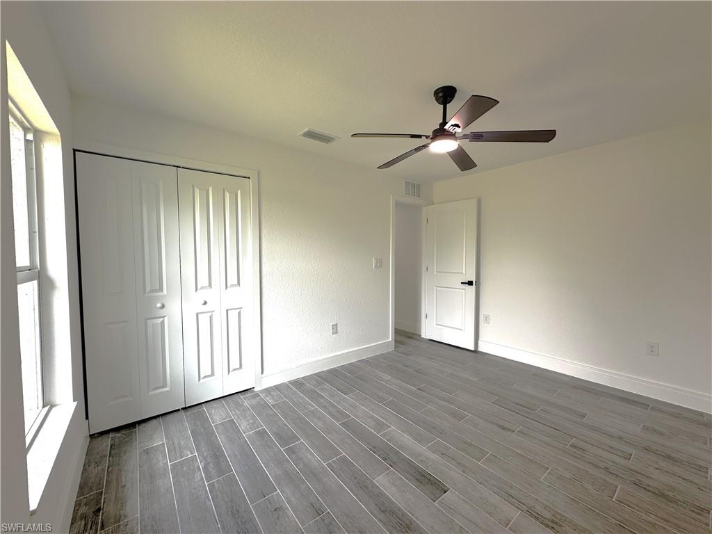 2317 39th St Property Photo 18