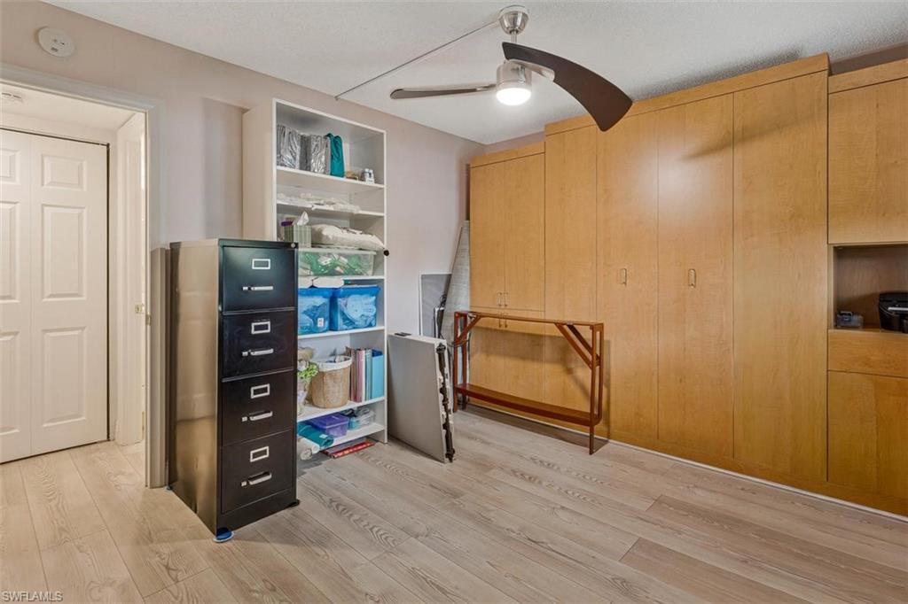 4372 27th Ct Sw 203 Property Photo 8