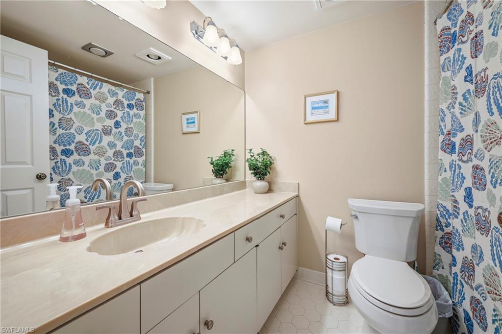 6075 Pelican Bay Blvd 201 Property Photo 27