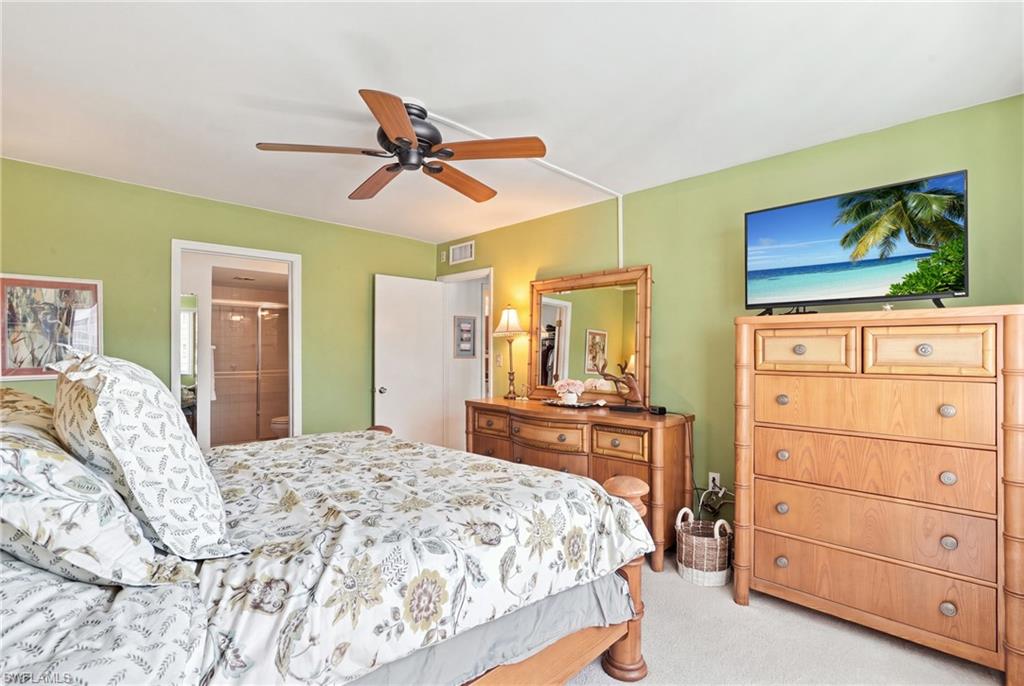 1930 Gulf Shore Blvd N B302 Property Photo 22