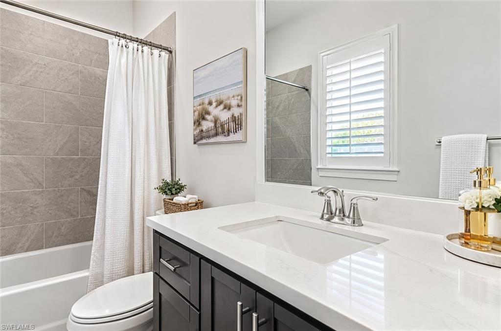 14806 Dockside Ln Property Photo 10