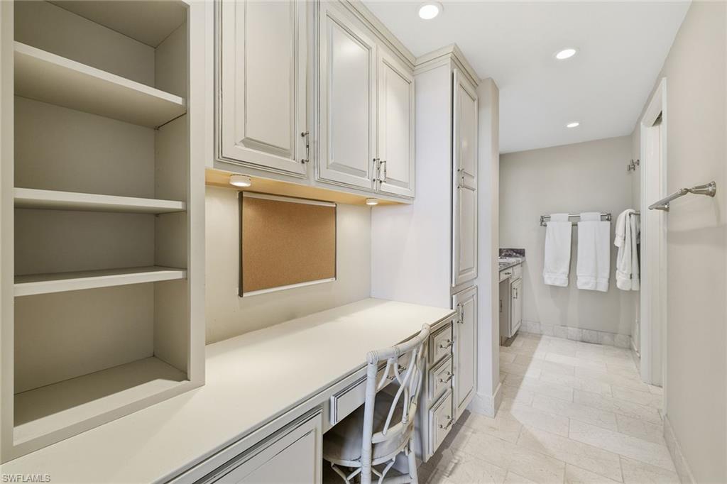 4001 Gulf Shore Blvd N 1205 Property Photo 18
