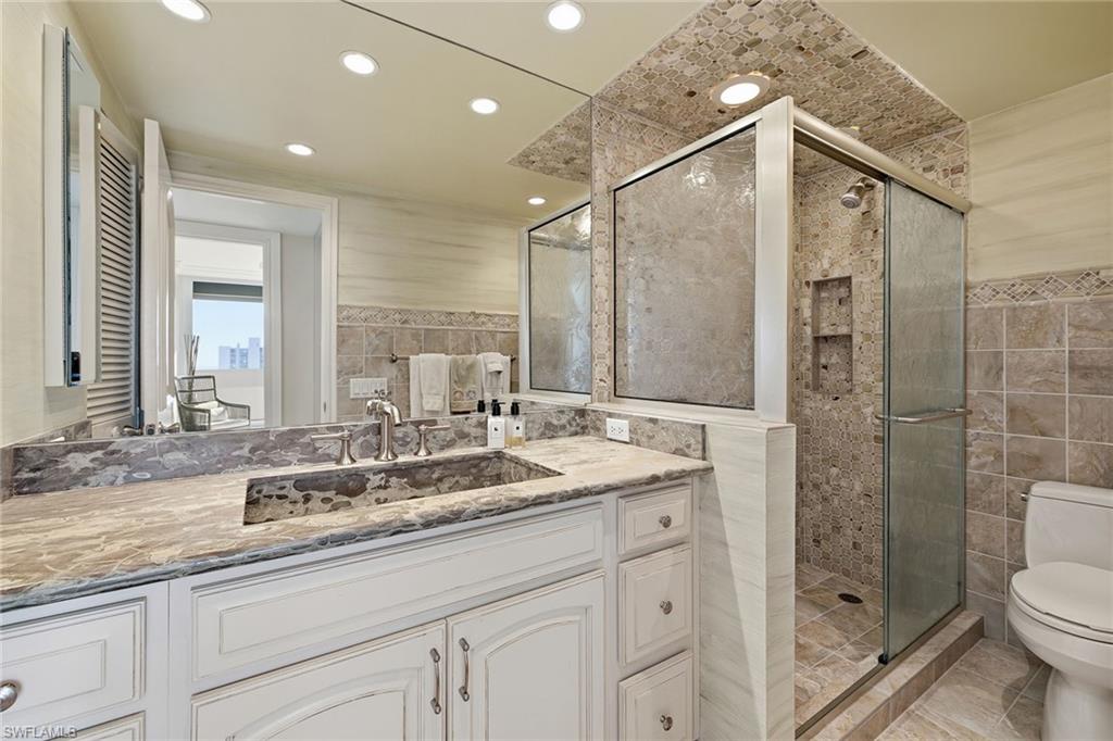 4001 Gulf Shore Blvd N 1205 Property Photo 22