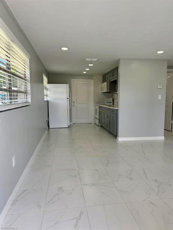 5317 Fleming St Property Photo 3