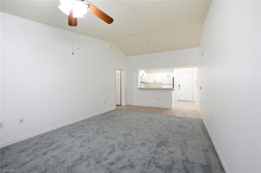 8271 Key Royal Cir 931 Property Photo 6