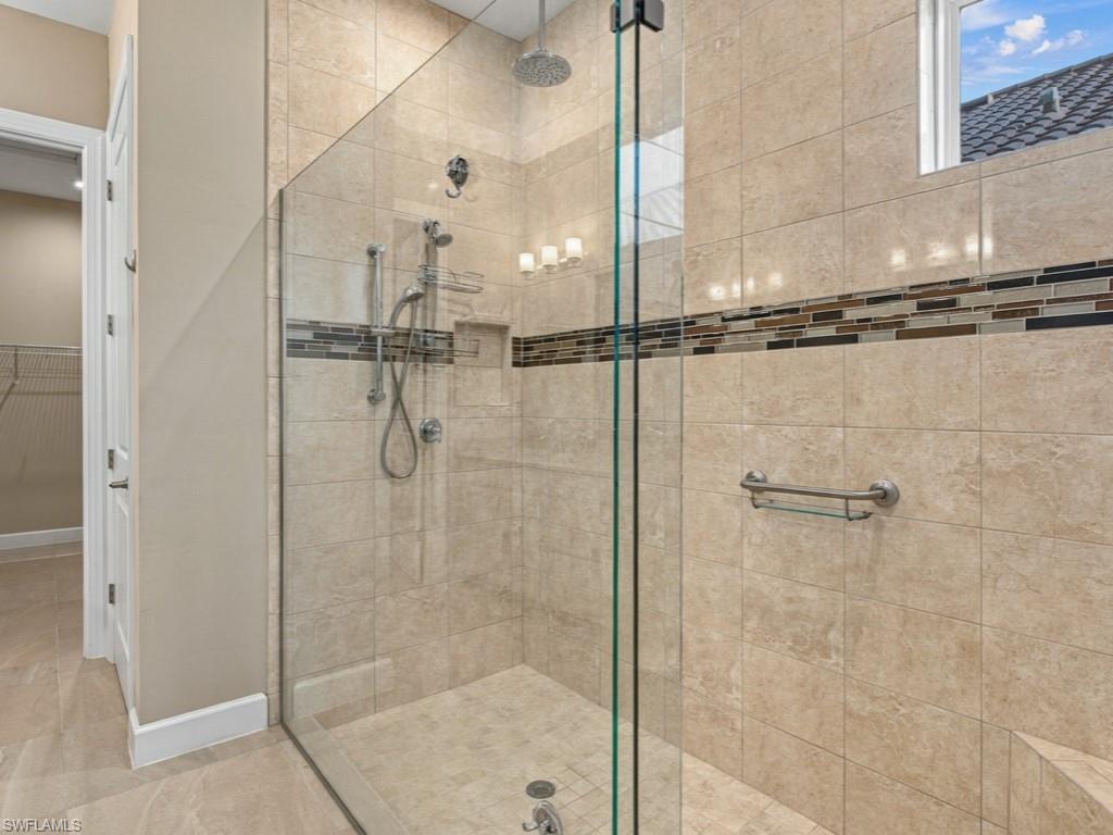 8142 Lucello Ter S Property Photo 7