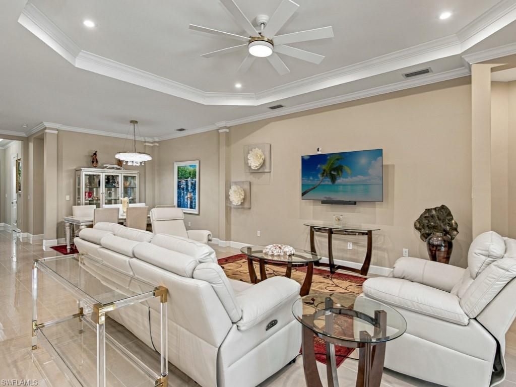 8142 Lucello Ter S Property Photo 8