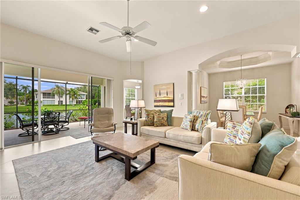 2256 Island Cove Cir Property Photo 1