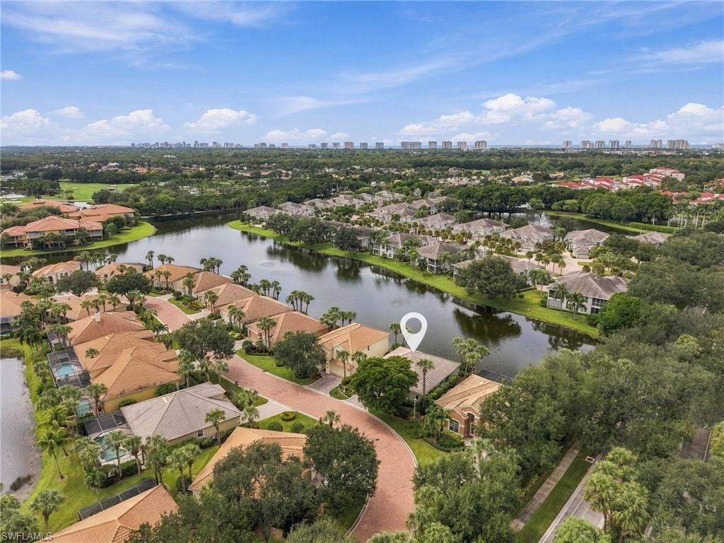 2256 Island Cove Cir Property Photo 3