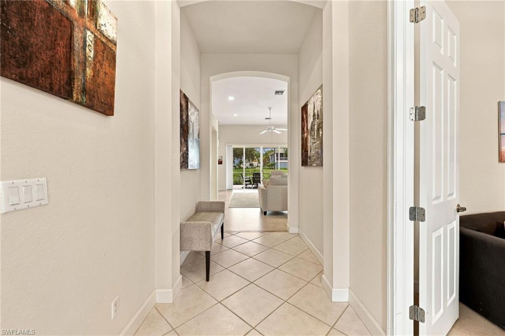 2256 Island Cove Cir Property Photo 4
