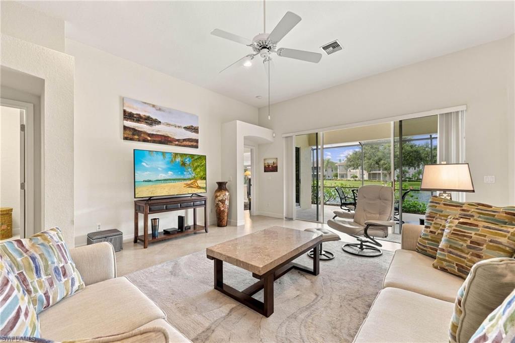 2256 Island Cove Cir Property Photo 10