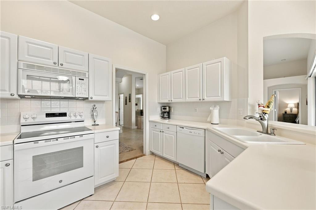 2256 Island Cove Cir Property Photo 11
