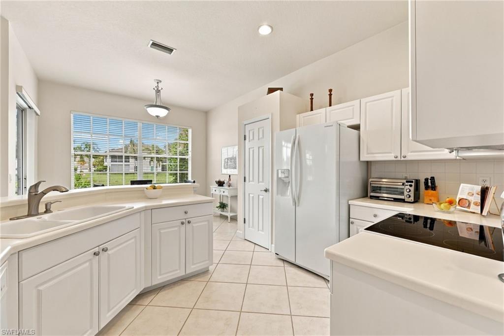 2256 Island Cove Cir Property Photo 12