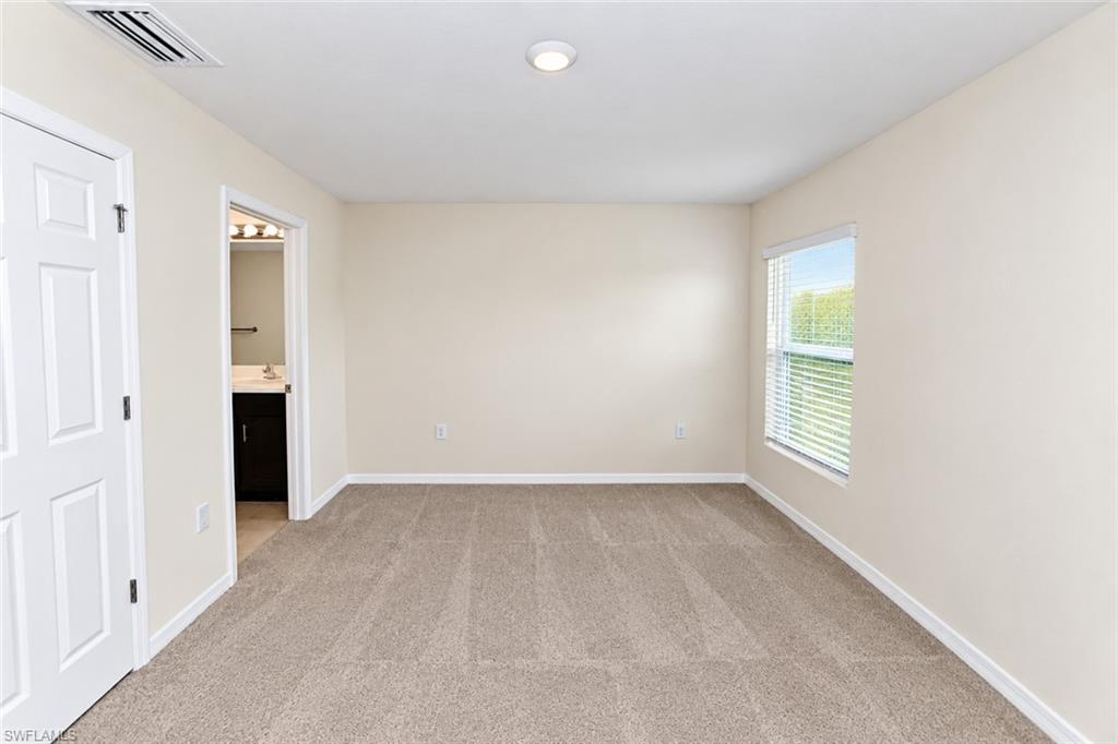 15449 Wildflower Cir Property Photo 10