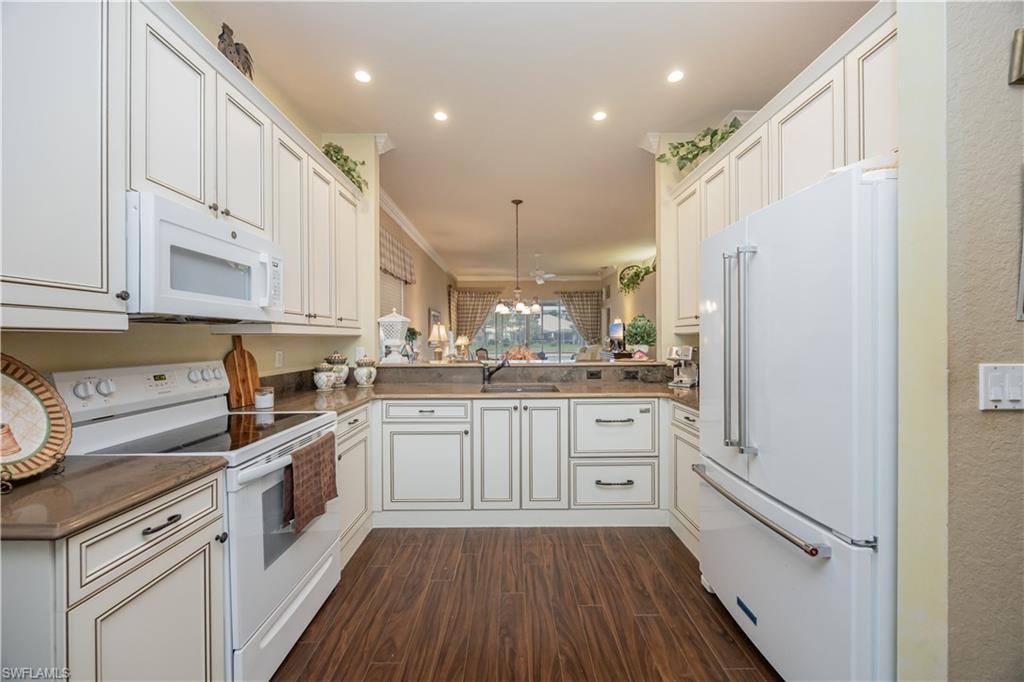 6541 Ilex Cir Property Photo 7
