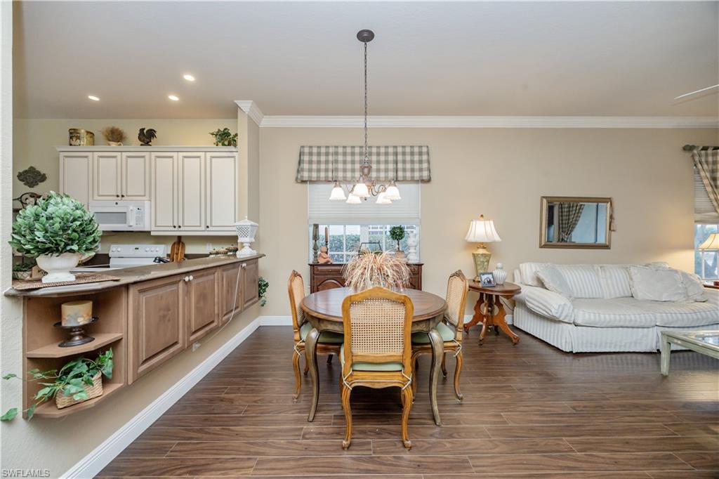 6541 Ilex Cir Property Photo 8
