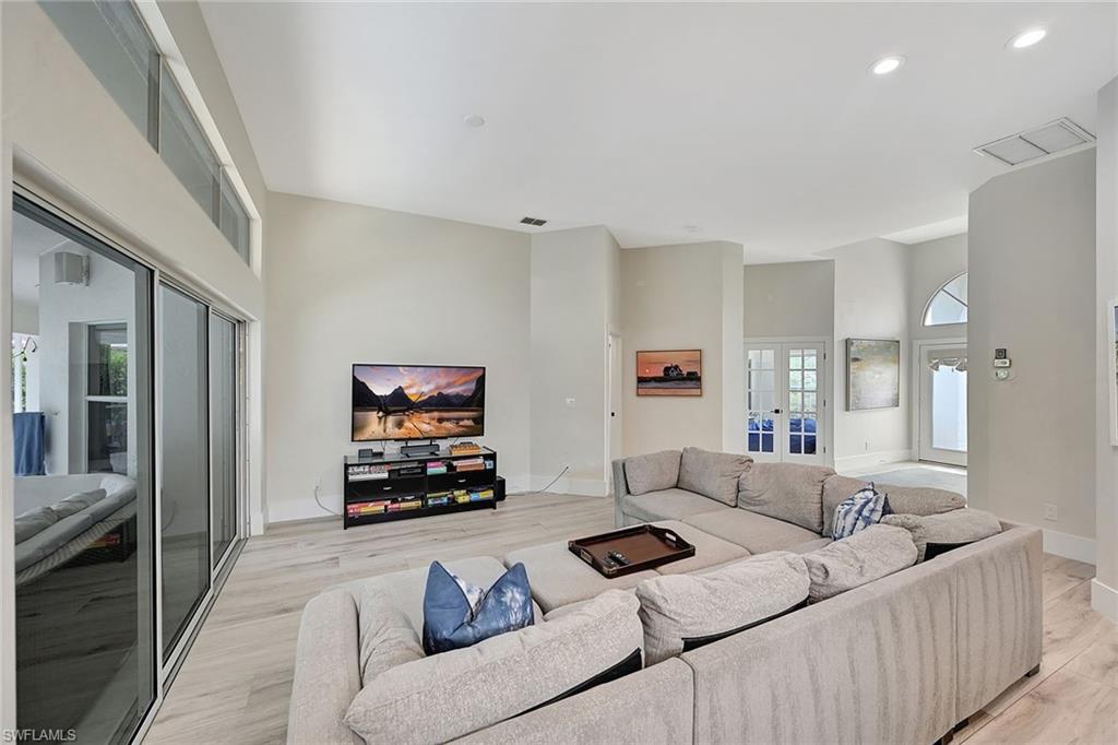 7575 San Miguel Way Property Photo 3