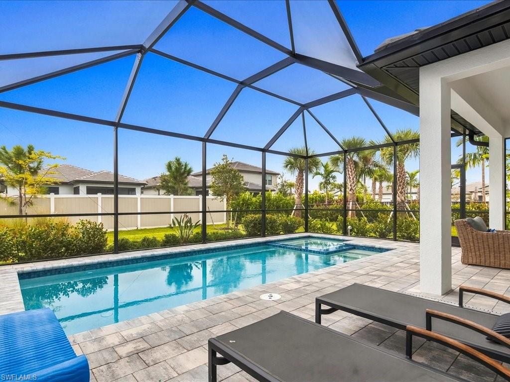 25037 Surf Haven Ln Property Photo 18