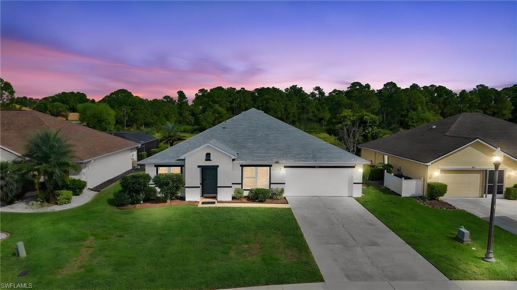 8031 Liriope LOOP Property Photo 1