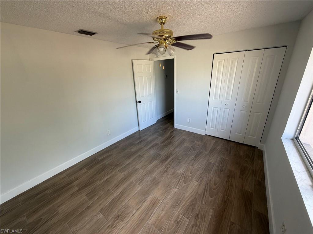 937 52nd St Property Photo 10