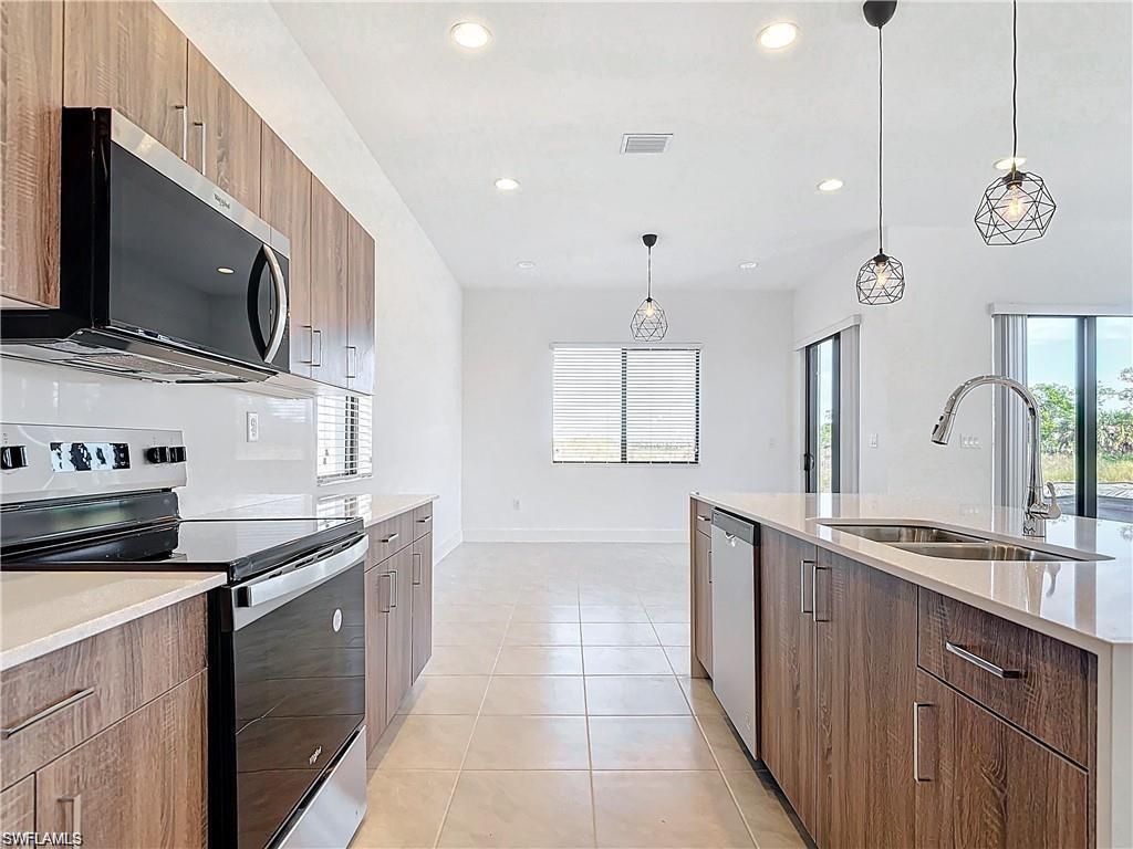 5773 Cassidy Ln Property Photo 4
