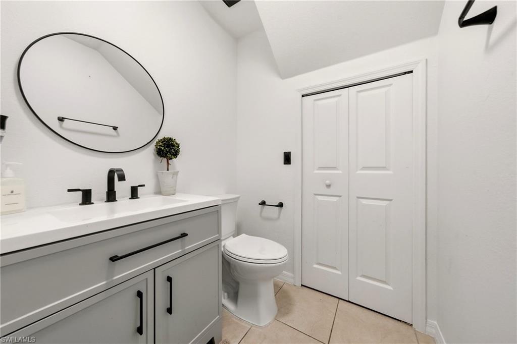 9097 Gervais Cir 1808 Property Photo 14