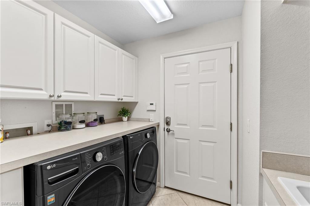 10015 Valiant Ct 102 Property Photo 26
