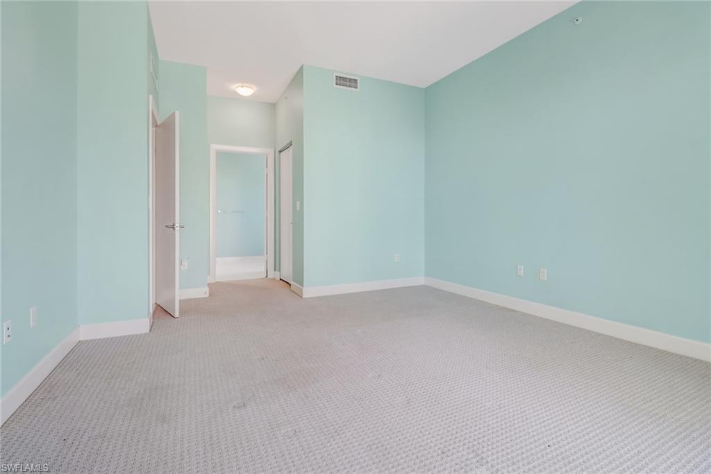 3000 Oasis Grand Blvd 401 Property Photo 17