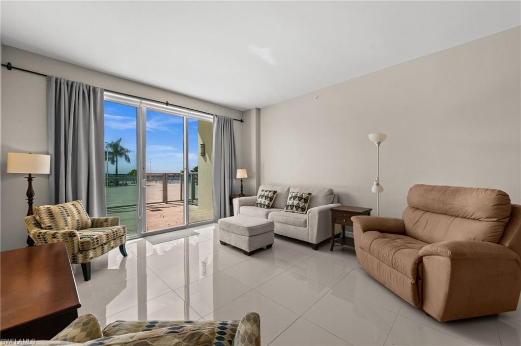3000 Oasis Grand Blvd 401 Property Photo 35