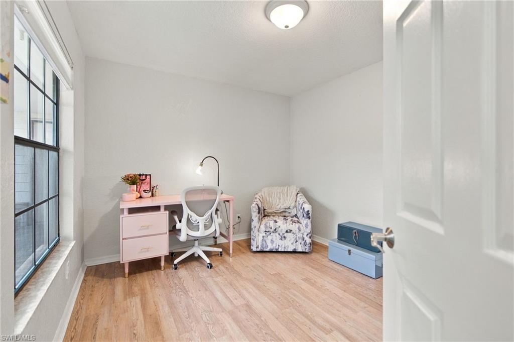 6625 Ilex Cir C Property Photo 4