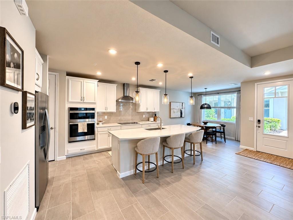 4670 Arboretum Cir 101 Property Photo 6
