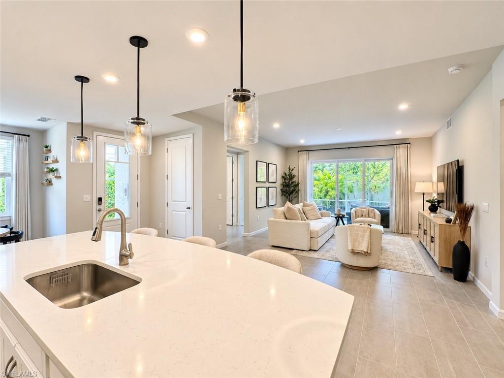 4670 Arboretum Cir 101 Property Photo 10