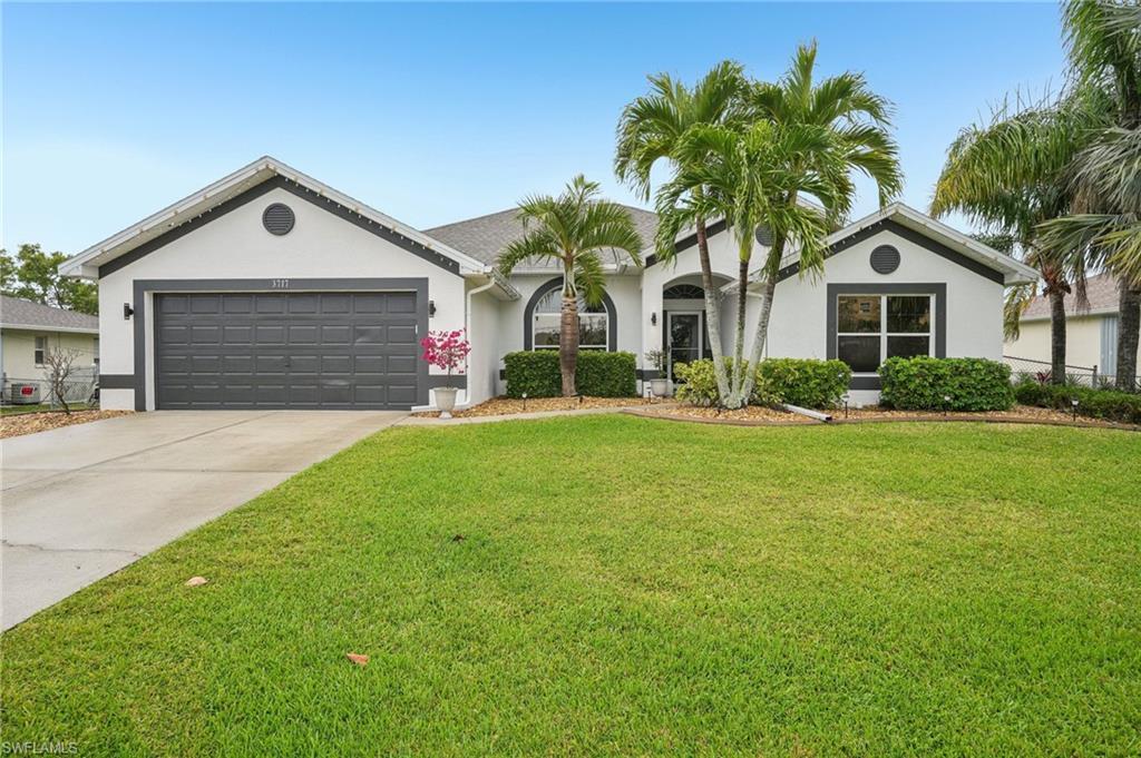 3717 Agualinda Blvd Property Photo 2