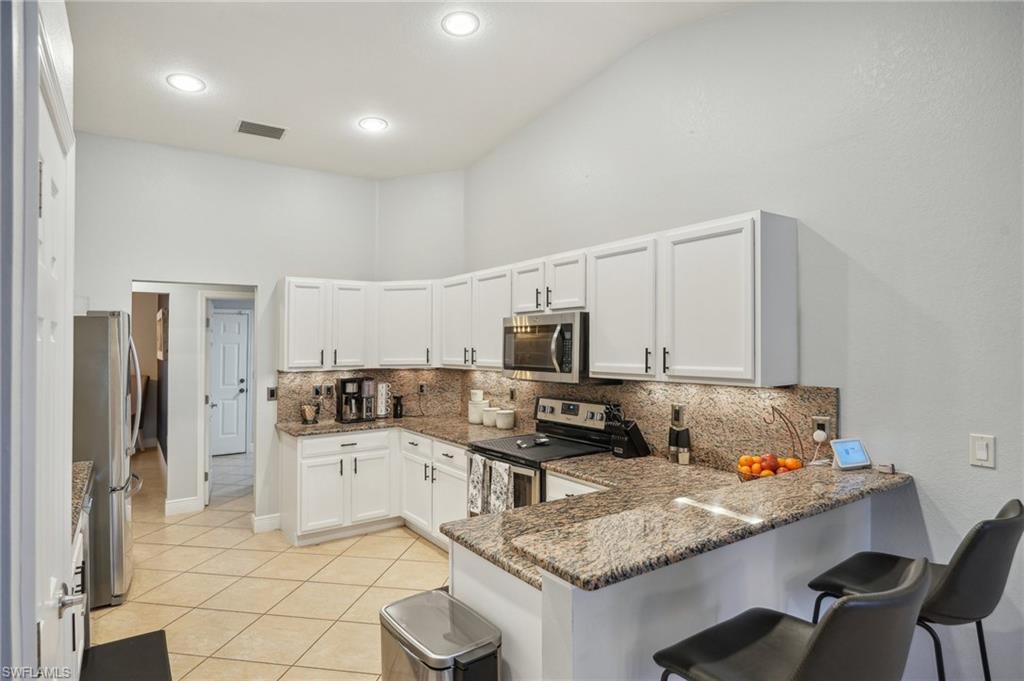 3717 Agualinda Blvd Property Photo 12