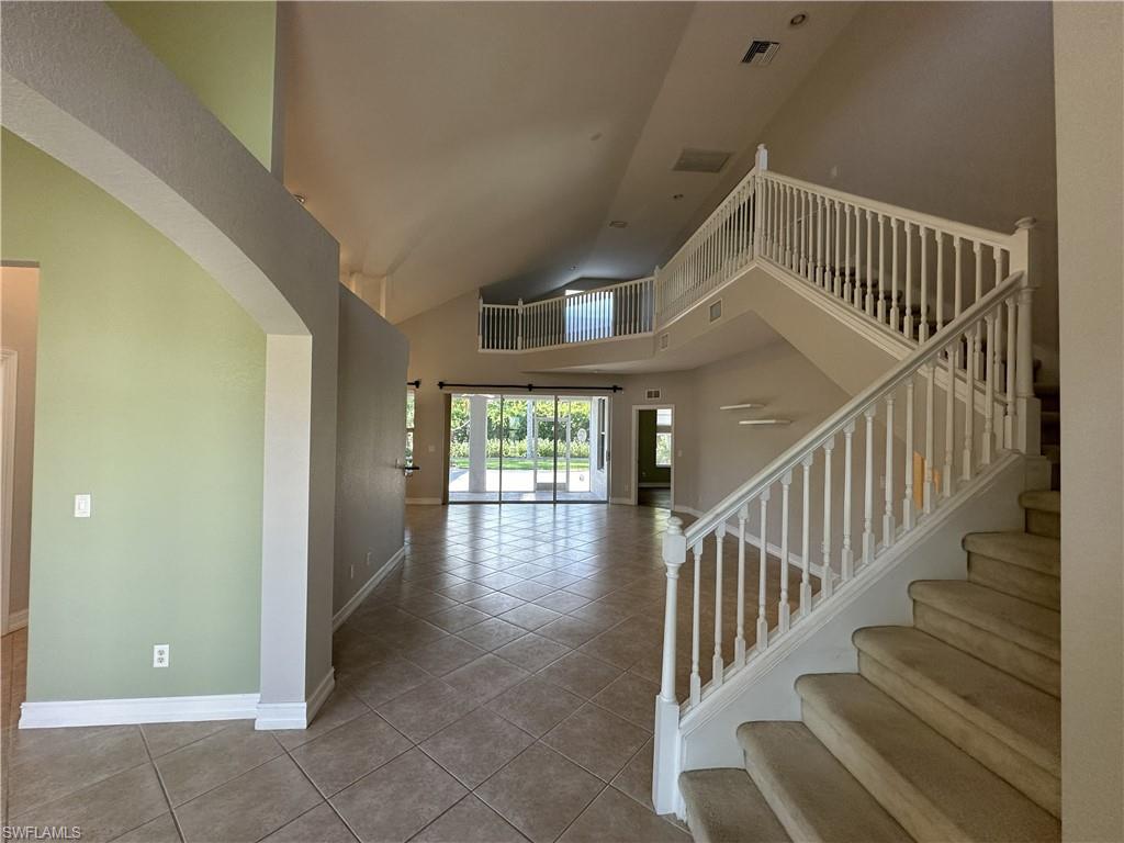9932 Alabama St Property Photo 4