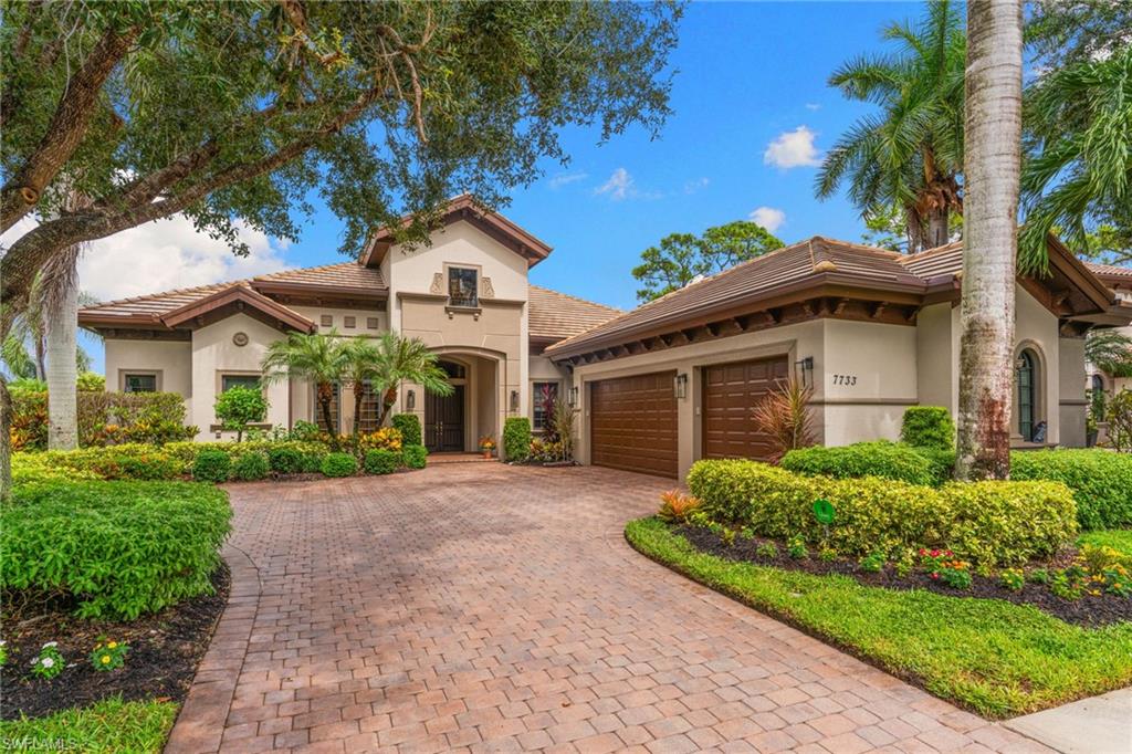 7733 Classics Dr Property Photo 1
