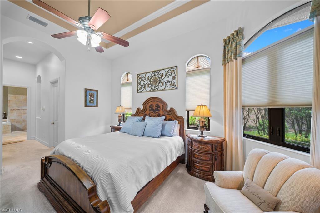 7733 Classics Dr Property Photo 13