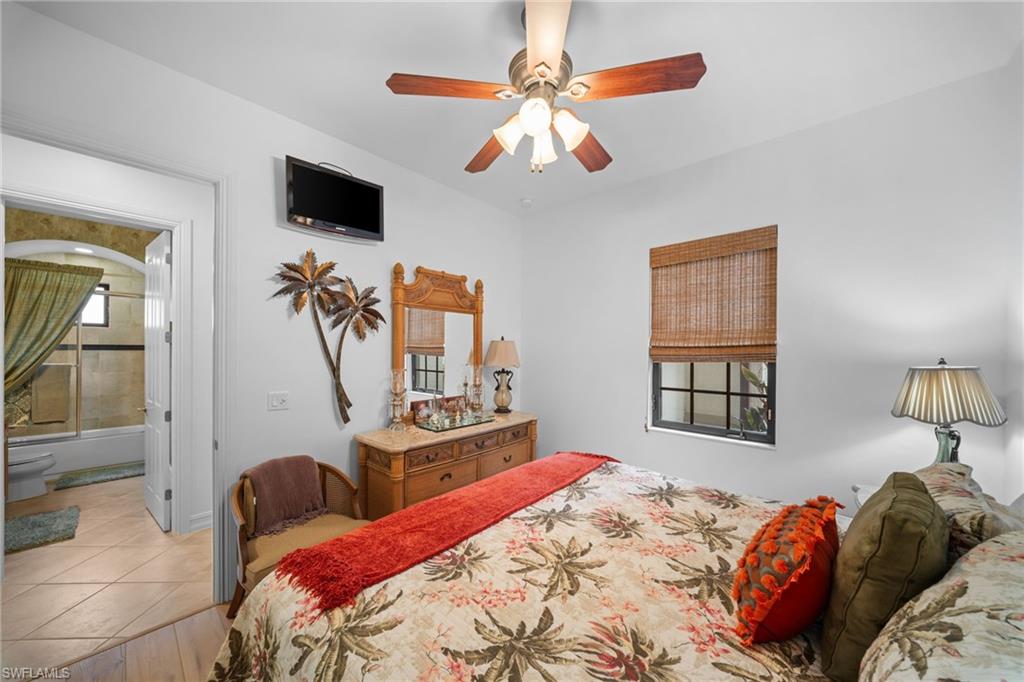 7733 Classics Dr Property Photo 27