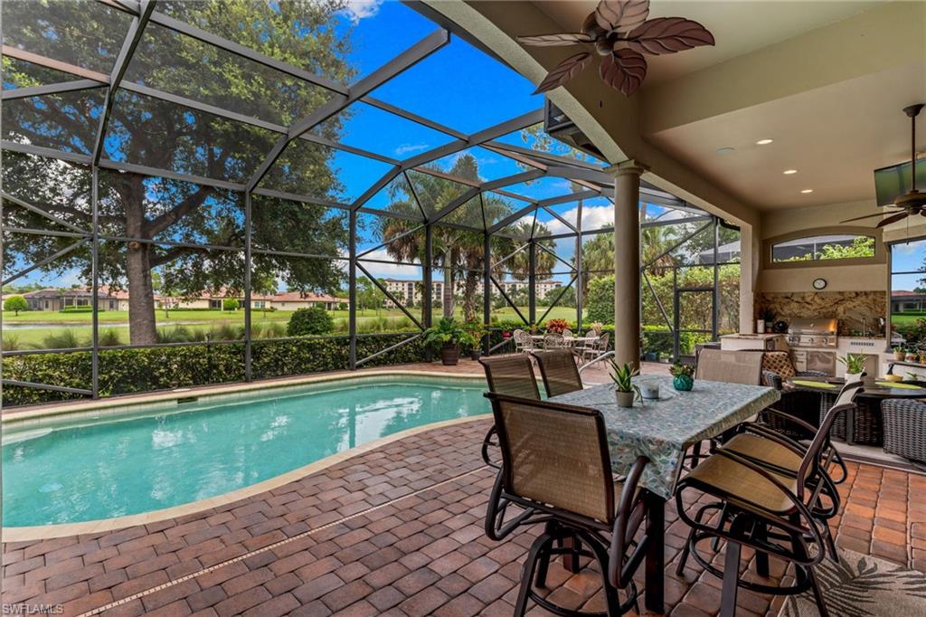 7733 Classics Dr Property Photo 36